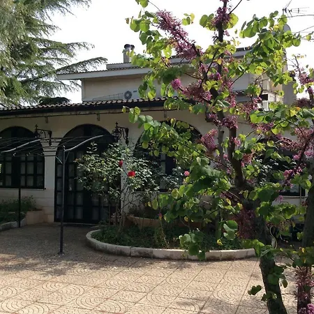 Paradiso In Campagna 3*