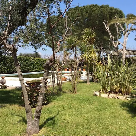 Paradiso In Campagna 3* Triggianello