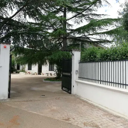 Paradiso In Campagna 3*