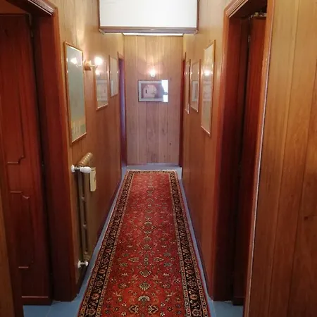 Paradiso In Campagna Гостевой дом 3*