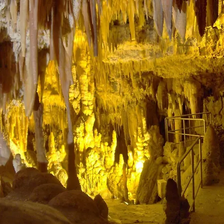 Paradiso In Campagna Гостевой дом 3*